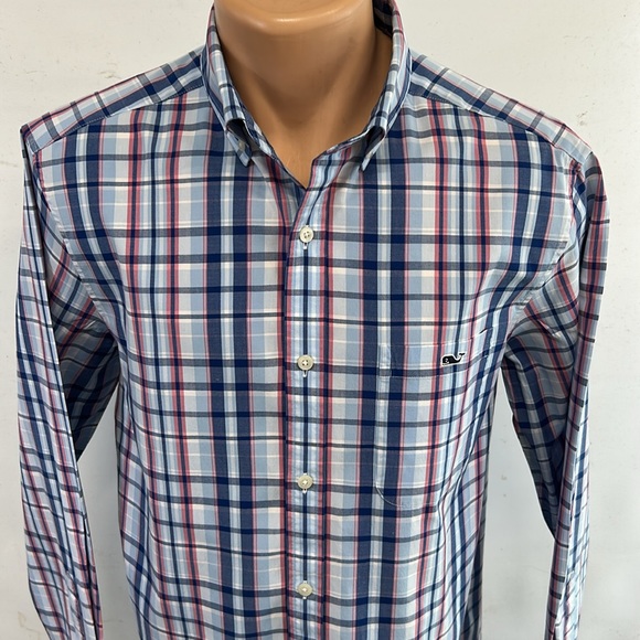 Vineyard Vines long sleeve button down collar shirt.  M - Picture 2 of 7
